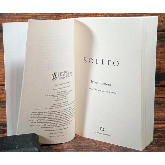 Solito by Javier Zamora - Memoir Book - Picture 2 of 9